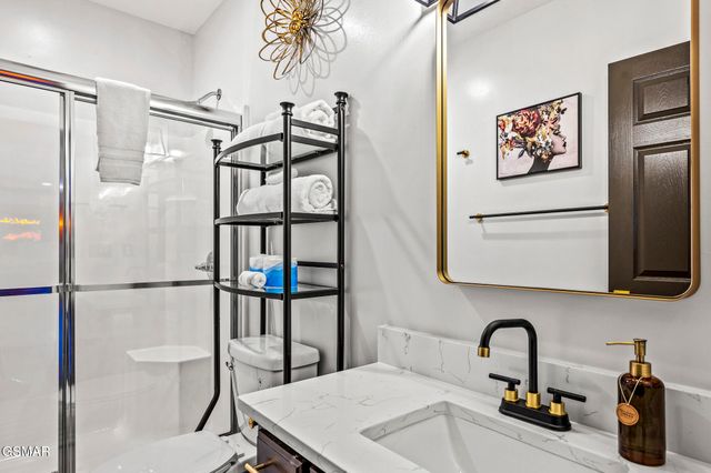 450 Maggie Mack Lane, Sevierville, TN 37862