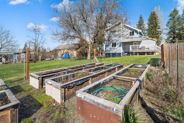 1645 E Idaho St, Palouse, WA 99161