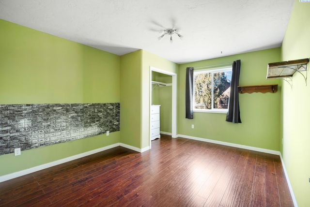 1645 E Idaho St, Palouse, WA 99161