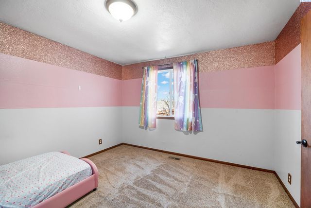 1645 E Idaho St, Palouse, WA 99161