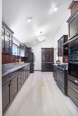 1645 E Idaho St, Palouse, WA 99161