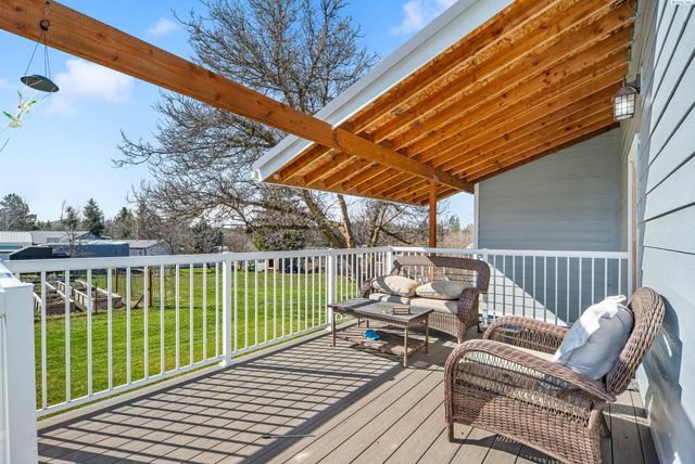 1645 E Idaho St, Palouse, WA 99161