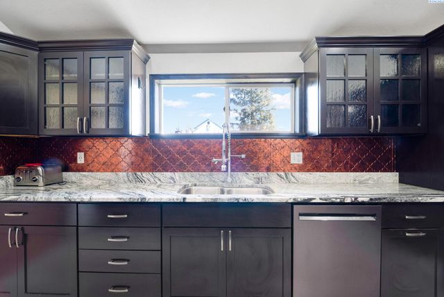 1645 E Idaho St, Palouse, WA 99161