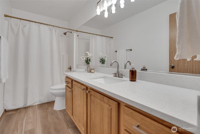 17910 Panorama Boulevard E, Bonney Lake, WA 98391