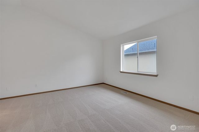 17910 Panorama Boulevard E, Bonney Lake, WA 98391