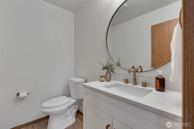 17910 Panorama Boulevard E, Bonney Lake, WA 98391