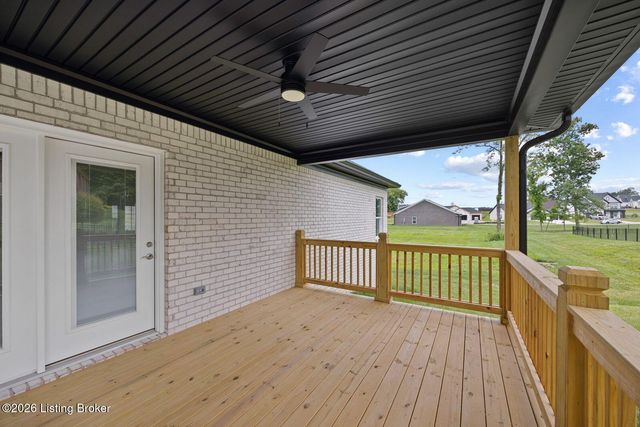 116 Wooded Glen Dr, Mt Washington, KY 40047