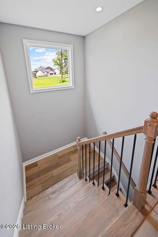 116 Wooded Glen Dr, Mt Washington, KY 40047