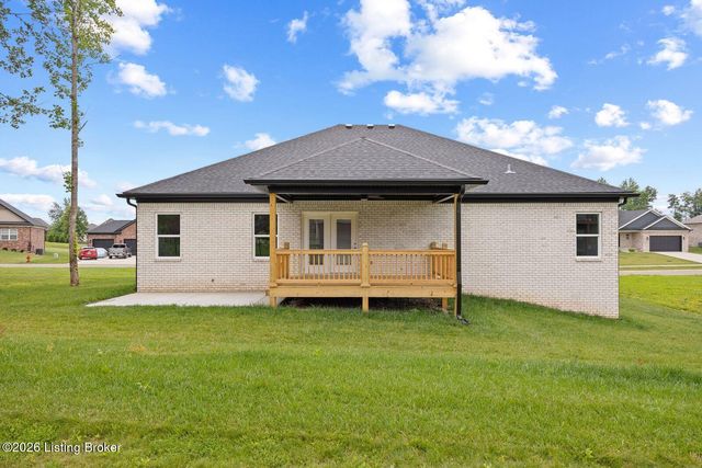 116 Wooded Glen Dr, Mt Washington, KY 40047