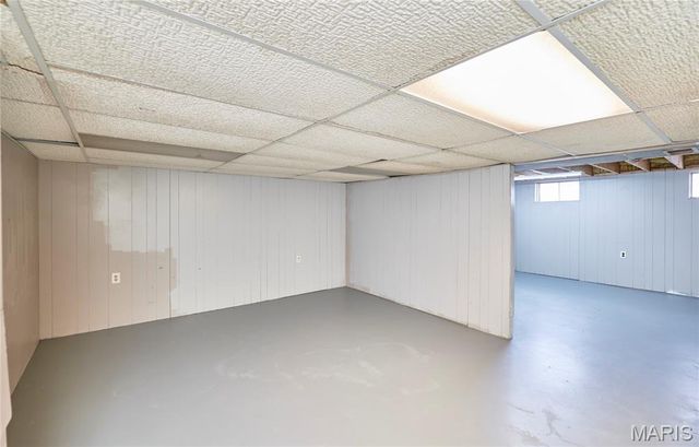 2551 Hedgerow Drive, Florissant, MO 63031