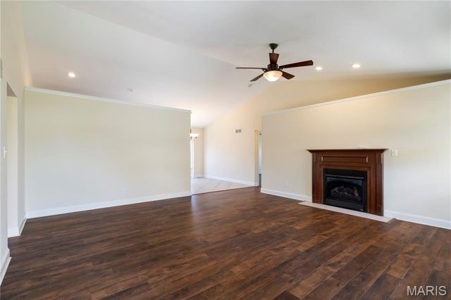 217 Scenic Hills Drive, De Soto, MO 63020