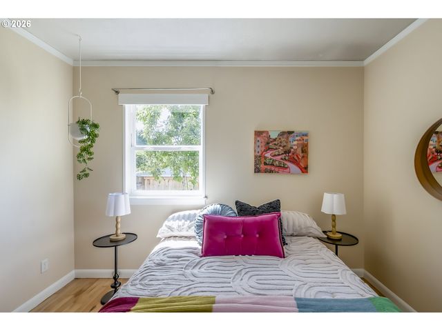 10625 Ne TILLAMOOK St, Portland, OR 97220