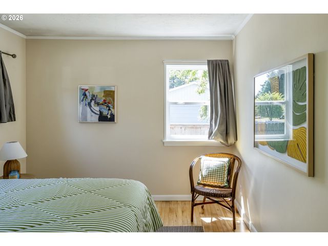 10625 Ne TILLAMOOK St, Portland, OR 97220