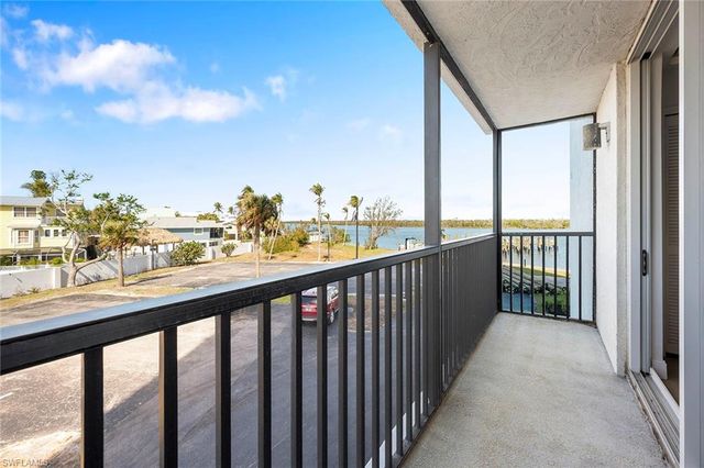 4753 Estero BLVD # 105, Fort Myers Beach, FL 33931