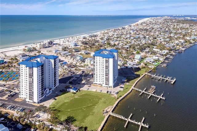 4753 Estero BLVD # 105, Fort Myers Beach, FL 33931