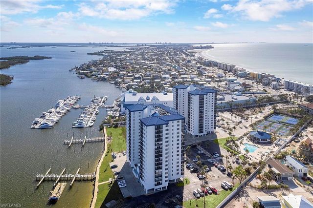 4753 Estero BLVD # 105, Fort Myers Beach, FL 33931