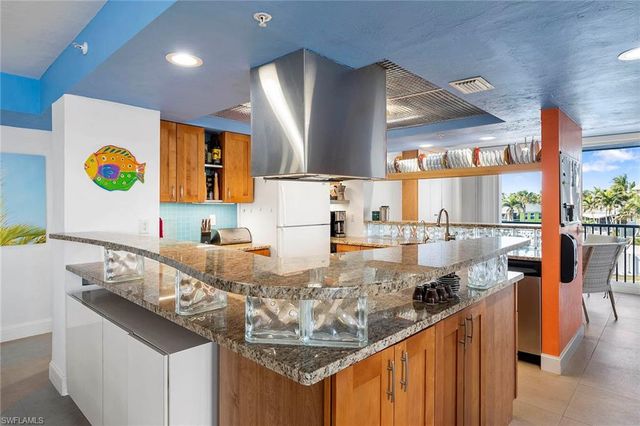 4753 Estero BLVD # 105, Fort Myers Beach, FL 33931