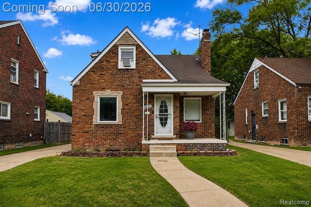 10883 Balfour Road, Detroit, MI 48224