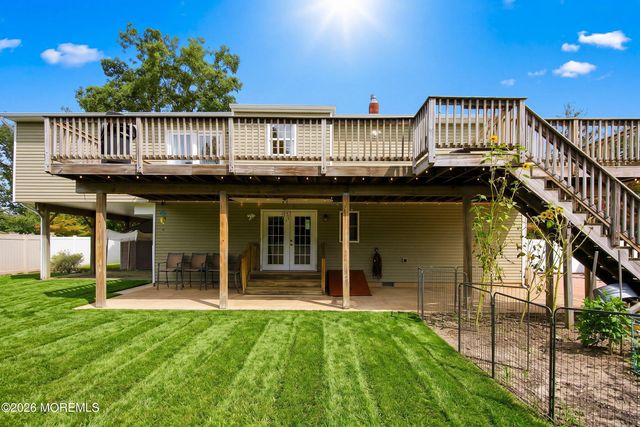 242 Point Pleasant Avenue, Bayville, NJ 08721