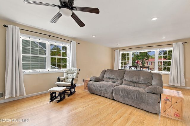242 Point Pleasant Avenue, Bayville, NJ 08721