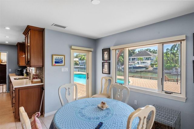 4922 W BAY WAY PLACE, Tampa, FL 33629