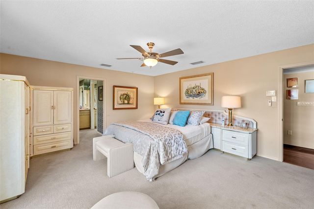 4922 W BAY WAY PLACE, Tampa, FL 33629