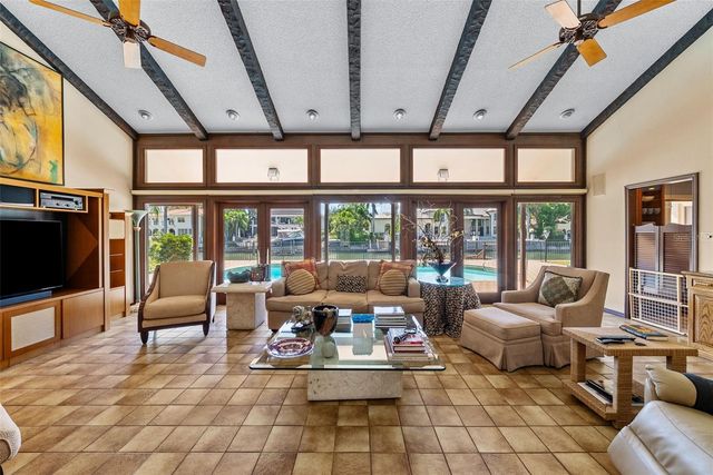 4922 W BAY WAY PLACE, Tampa, FL 33629