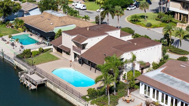 4922 W BAY WAY PLACE, Tampa, FL 33629