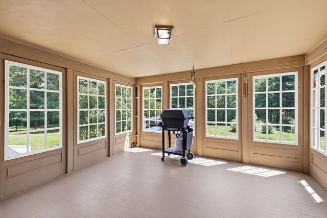 47 Collins Rd, Northborough, MA 01532