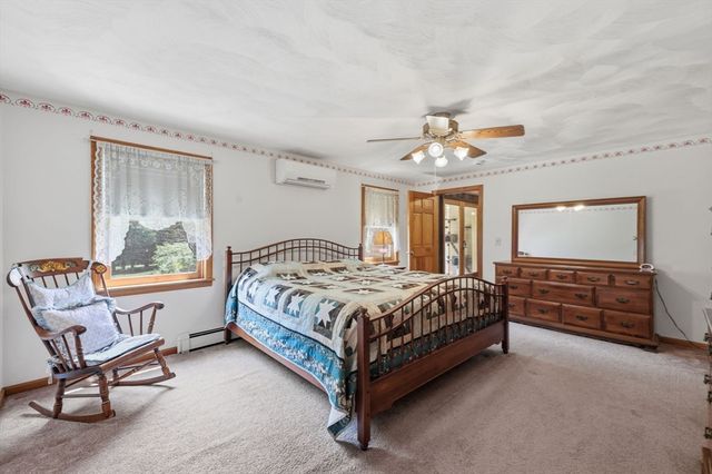47 Collins Rd, Northborough, MA 01532