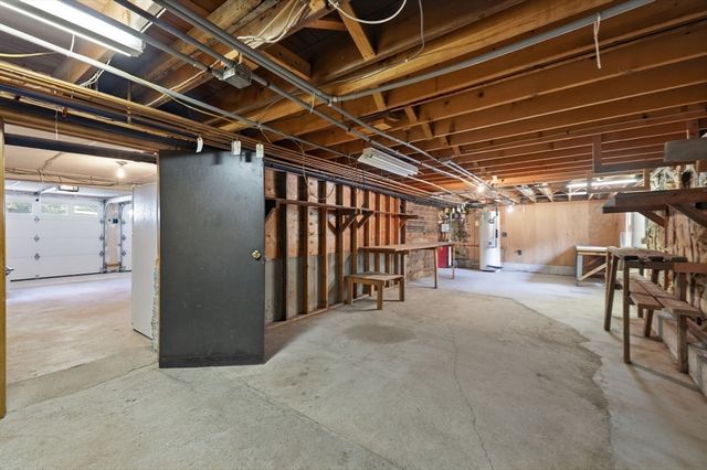 47 Collins Rd, Northborough, MA 01532