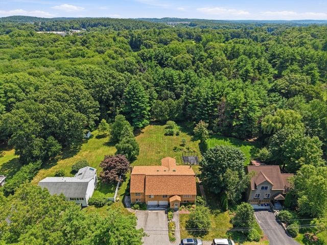 47 Collins Rd, Northborough, MA 01532