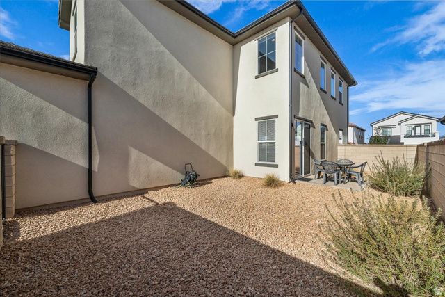 663 W JUNIPER DR, St. George, UT 84790
