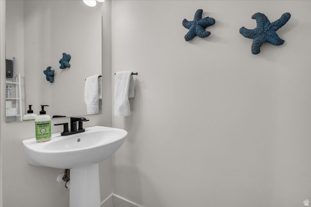 663 W JUNIPER DR, St. George, UT 84790