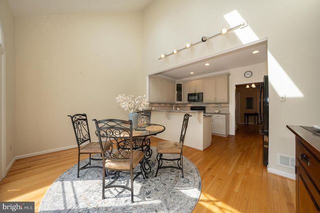 125 SPRINGTON MEWS CIR, Media, PA 19063