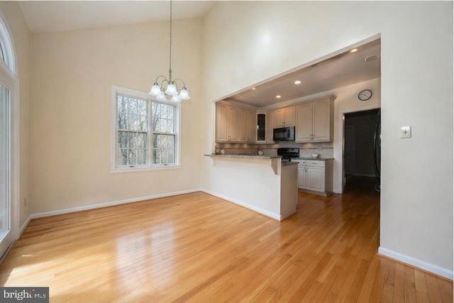 125 SPRINGTON MEWS CIR, Media, PA 19063