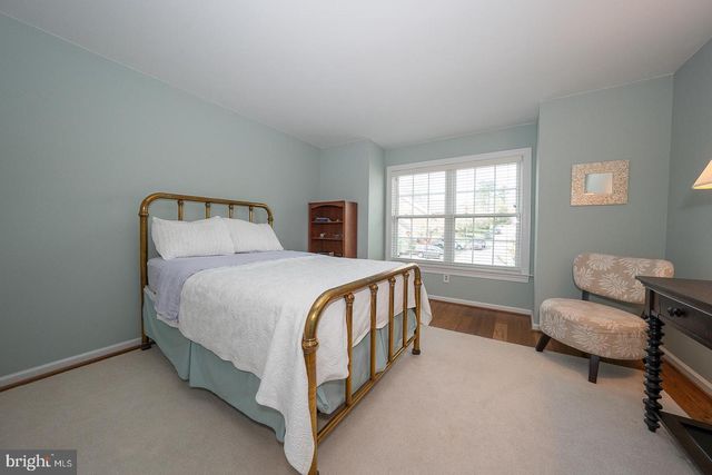 125 SPRINGTON MEWS CIR, Media, PA 19063