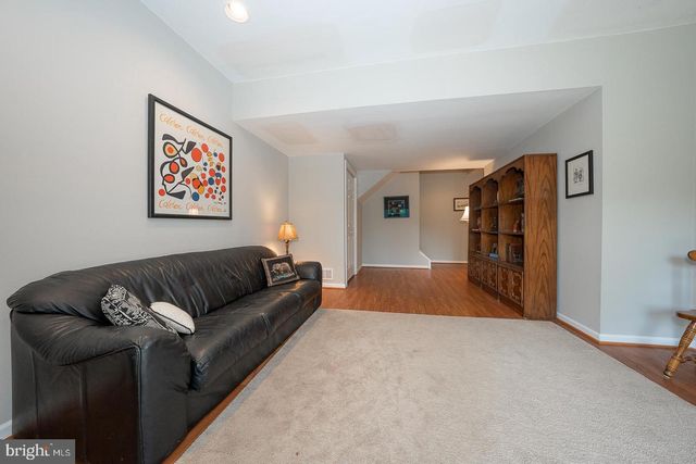 125 SPRINGTON MEWS CIR, Media, PA 19063