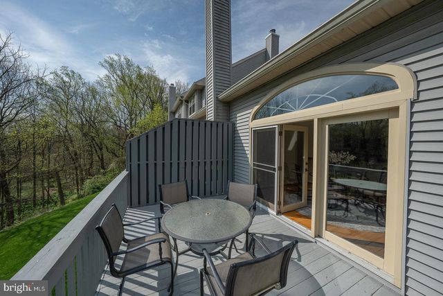 125 SPRINGTON MEWS CIR, Media, PA 19063
