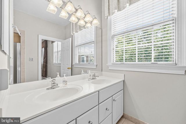 1352 RAMSEUR LN, Winchester, VA 22601