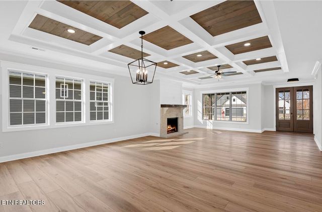 154 Elokwa Way, Loudon, TN 37774