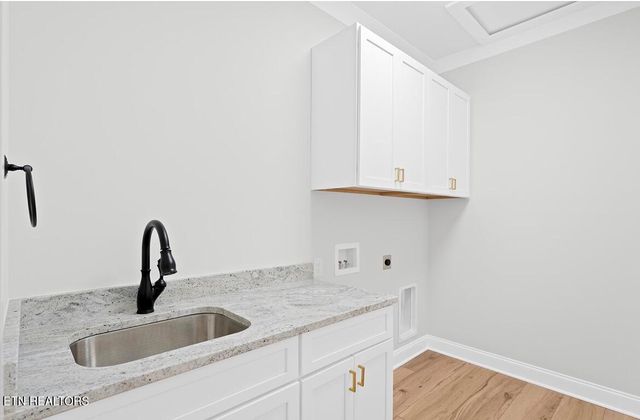 154 Elokwa Way, Loudon, TN 37774