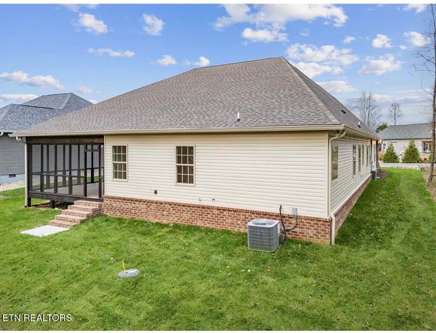 154 Elokwa Way, Loudon, TN 37774