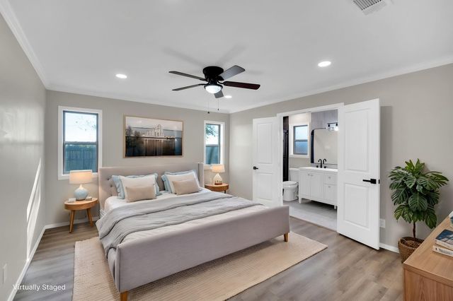 221 N Edgefield Road, Waxahachie, TX 75165