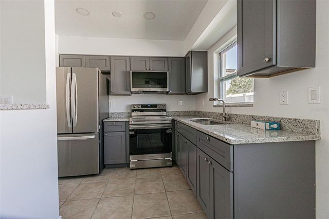 558 CLEARWATER LARGO ROAD N 1, Largo, FL 33770