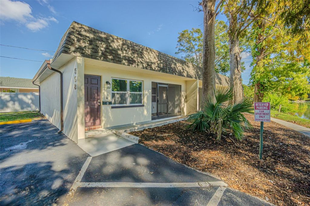 558 CLEARWATER LARGO ROAD N 1, Largo, FL 33770