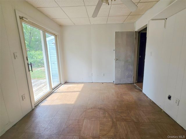 58 Terapin Street, Mastic, NY 11950