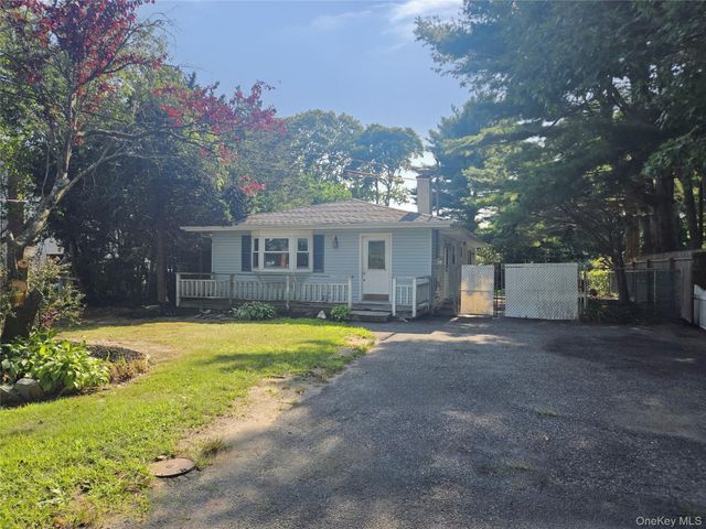 58 Terapin Street, Mastic, NY 11950