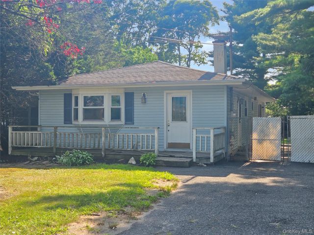 58 Terapin Street, Mastic, NY 11950