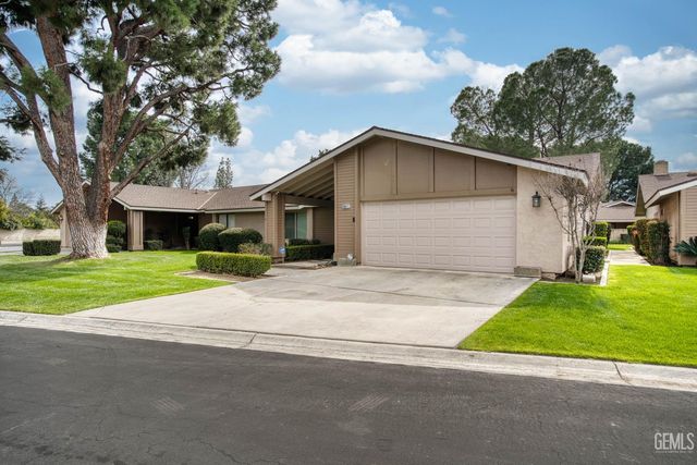 2000 Ashe Road 21, Bakersfield, CA 93309